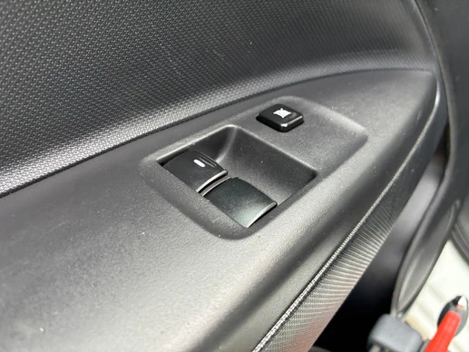 Mitsubishi Space Star - Afbeelding 13 van 21