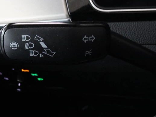 Volkswagen Passat - Afbeelding 16 van 30