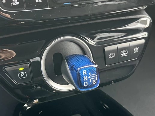 Toyota Prius - Afbeelding 13 van 30