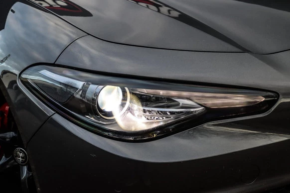 Alfa Romeo Giulia - Afbeelding 4 van 24