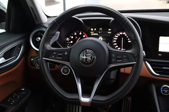 Alfa Romeo Giulia - Afbeelding 15 van 24