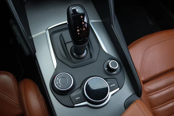 Alfa Romeo Giulia - Afbeelding 20 van 24