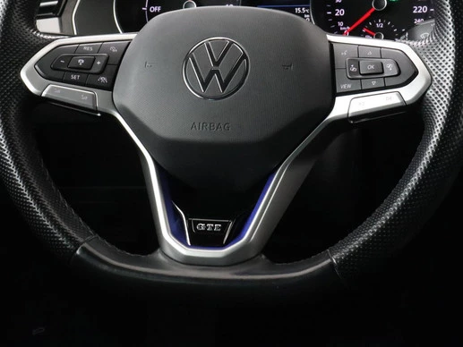 Volkswagen Passat - Afbeelding 10 van 30