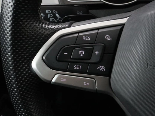 Volkswagen Passat - Afbeelding 18 van 30