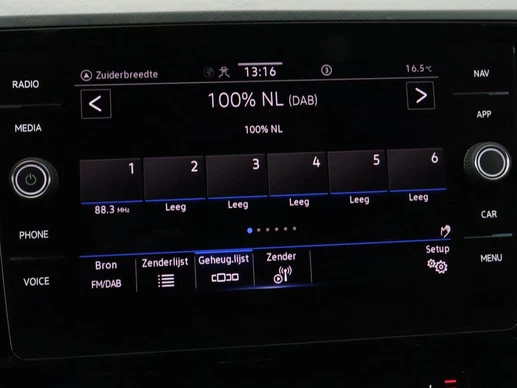 Volkswagen Passat - Afbeelding 22 van 30