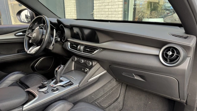 Alfa Romeo Stelvio - Afbeelding 16 van 25