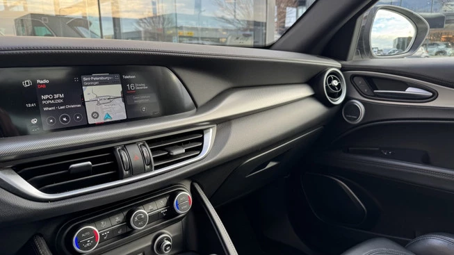 Alfa Romeo Stelvio - Afbeelding 17 van 25