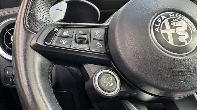 Alfa Romeo Stelvio - Afbeelding 24 van 25