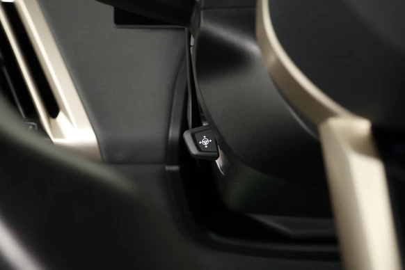 BMW iX - Afbeelding 18 van 30