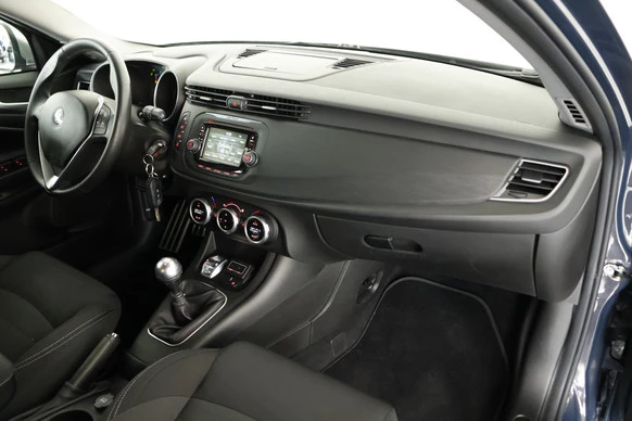 Alfa Romeo Giulietta - Afbeelding 3 van 25