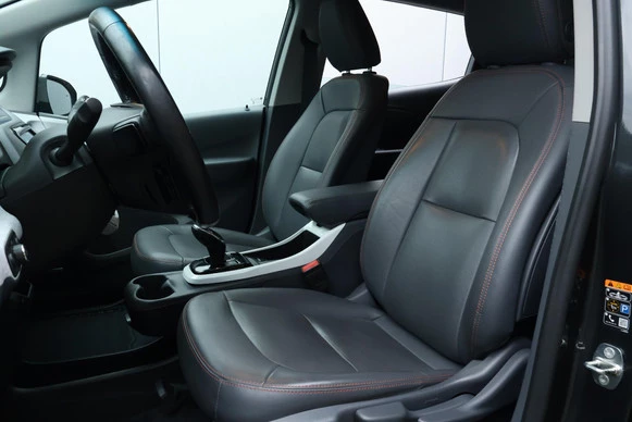 Opel Ampera-e - Afbeelding 11 van 30