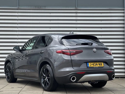 Alfa Romeo Stelvio - Afbeelding 5 van 30