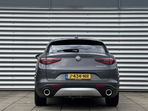 Alfa Romeo Stelvio - Afbeelding 6 van 30