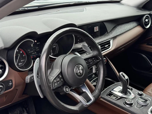 Alfa Romeo Stelvio - Afbeelding 12 van 30