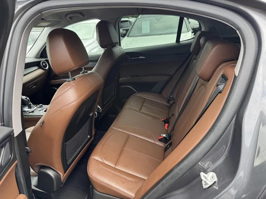 Alfa Romeo Stelvio - Afbeelding 23 van 30