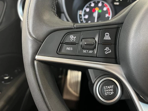 Alfa Romeo Stelvio - Afbeelding 19 van 30