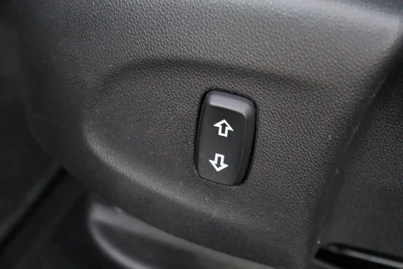 Opel Insignia - Afbeelding 28 van 30