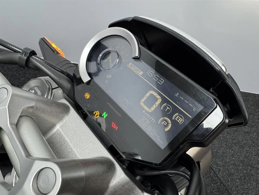 Honda CB 1000 R - Afbeelding 17 van 19