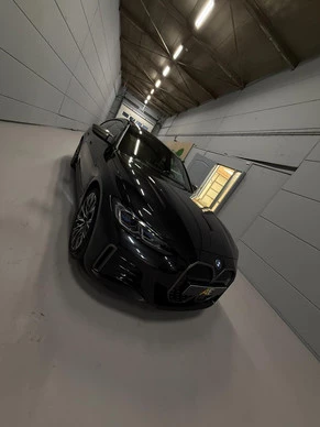 BMW i4 - Afbeelding 17 van 19