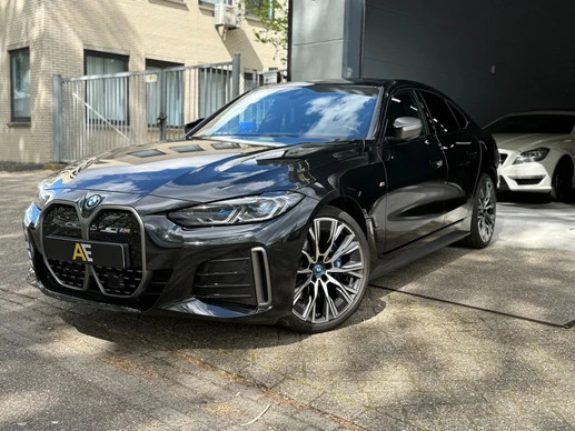 BMW i4 - Afbeelding 1 van 30