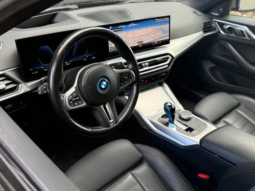 BMW i4 - Afbeelding 17 van 30
