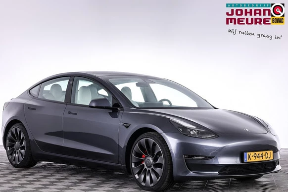 Tesla Model 3 - Afbeelding 1 van 26