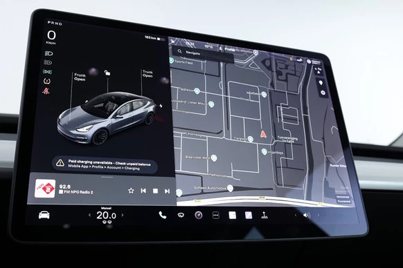 Tesla Model 3 - Afbeelding 15 van 26