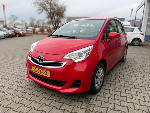 Toyota Verso-S - Afbeelding 2 van 19