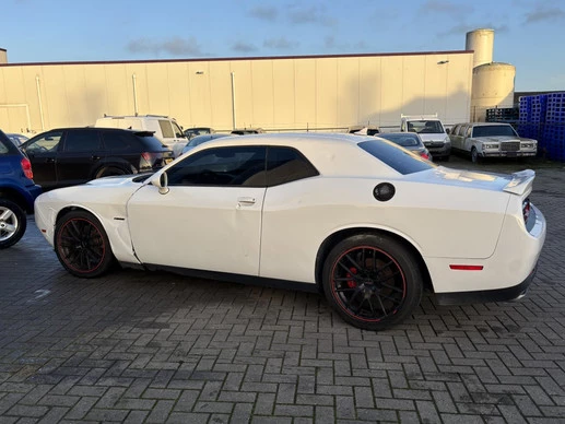 Dodge Challenger - Afbeelding 24 van 24