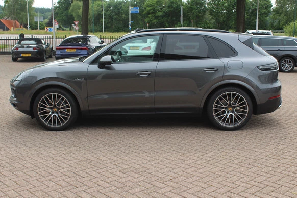 Porsche Cayenne - Afbeelding 8 van 30