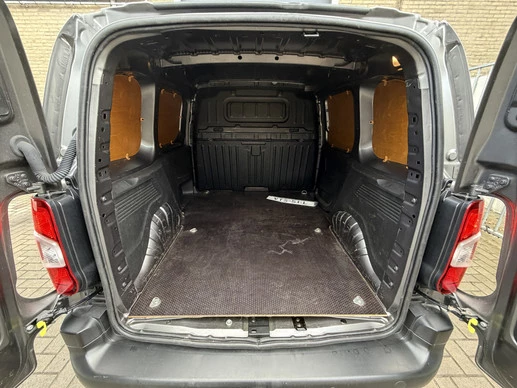 Opel Combo - Afbeelding 14 van 30