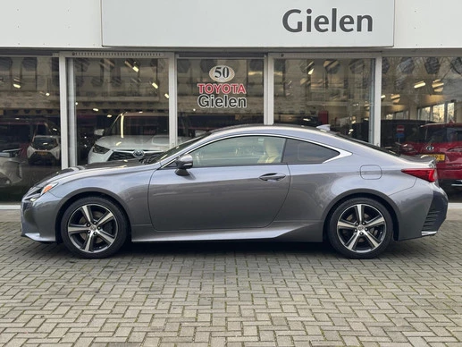 Lexus RC - Afbeelding 2 van 30
