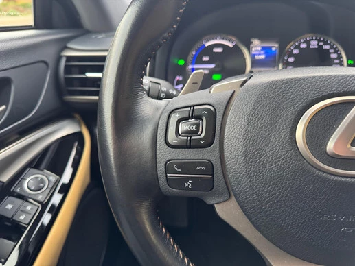 Lexus RC - Afbeelding 15 van 30