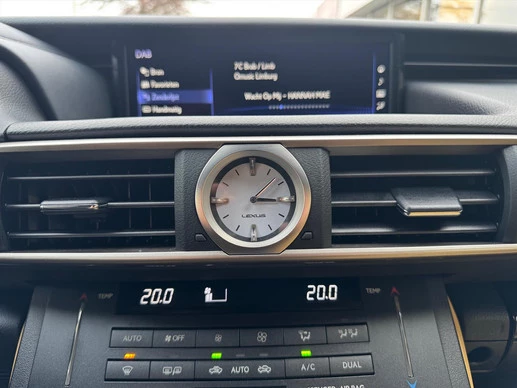 Lexus RC - Afbeelding 25 van 30