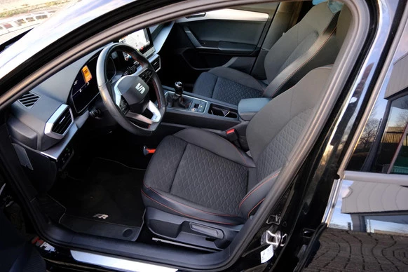 SEAT Leon - Afbeelding 2 van 30