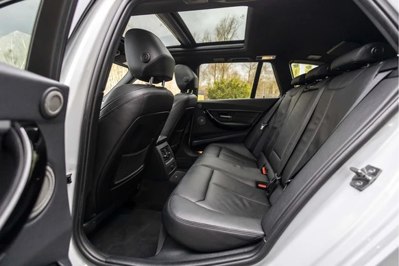 BMW 3 Serie - Afbeelding 17 van 30