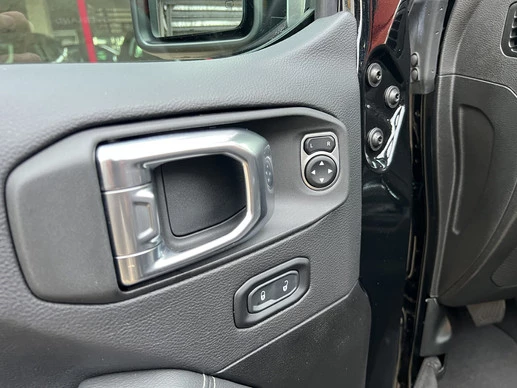 Jeep Wrangler - Afbeelding 14 van 30