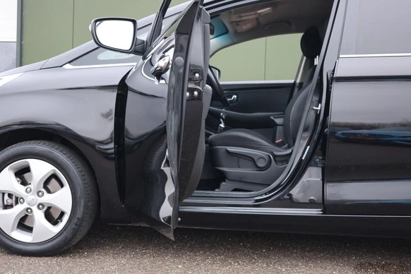 Kia Carens - Afbeelding 7 van 30