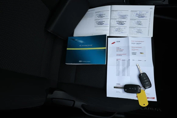 Kia Carens - Afbeelding 18 van 30