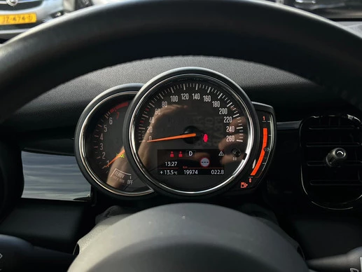 MINI Cooper - Afbeelding 17 van 23