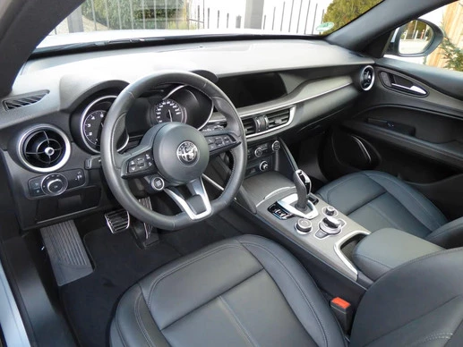 Alfa Romeo Stelvio - Afbeelding 10 van 25