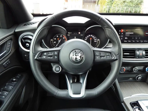 Alfa Romeo Stelvio - Afbeelding 12 van 25