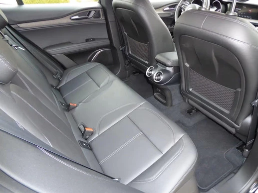 Alfa Romeo Stelvio - Afbeelding 15 van 25