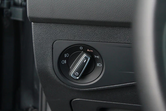 Volkswagen Tiguan - Afbeelding 8 van 30