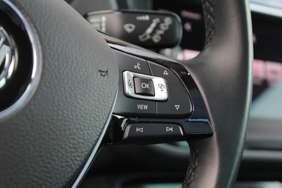 Volkswagen Tiguan - Afbeelding 10 van 30