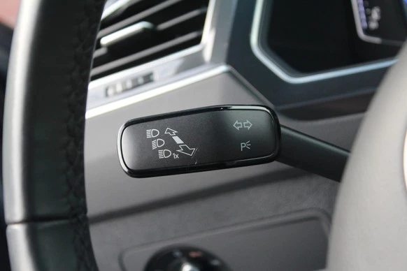 Volkswagen Tiguan - Afbeelding 11 van 30