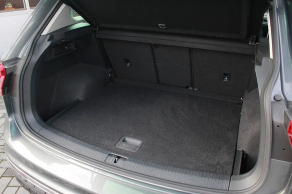 Volkswagen Tiguan - Afbeelding 29 van 30