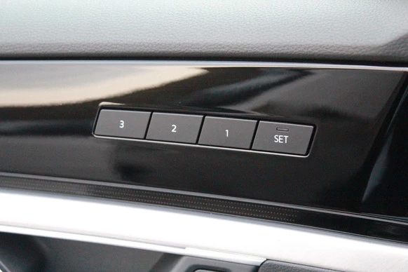 Volkswagen Touareg - Afbeelding 9 van 26