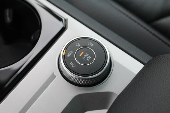 Volkswagen Touareg - Afbeelding 14 van 26