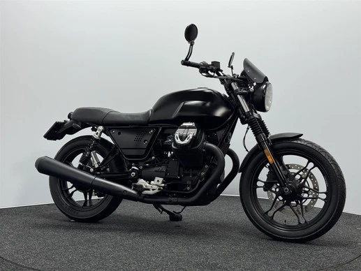 Moto Guzzi V7 - Afbeelding 2 van 16